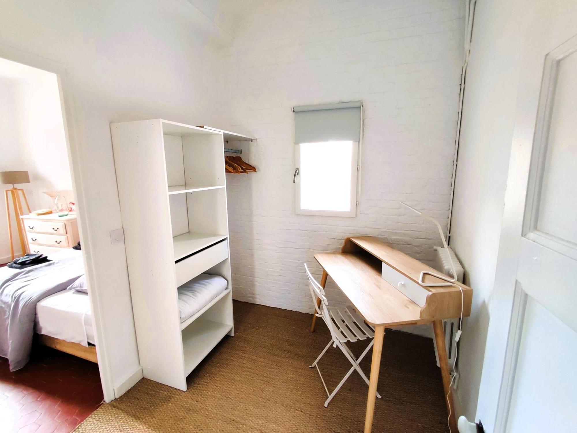 Appartement Climatise Parking Gratuit Surveille Aviñón Exterior foto